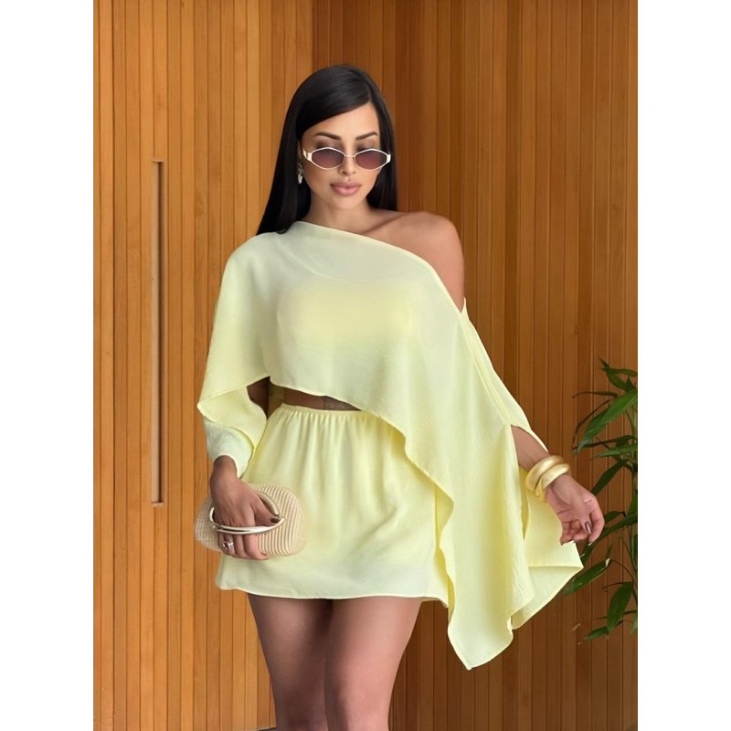 Conjunto 3 Peças Short Saia Dunas Com Cropped E Capa